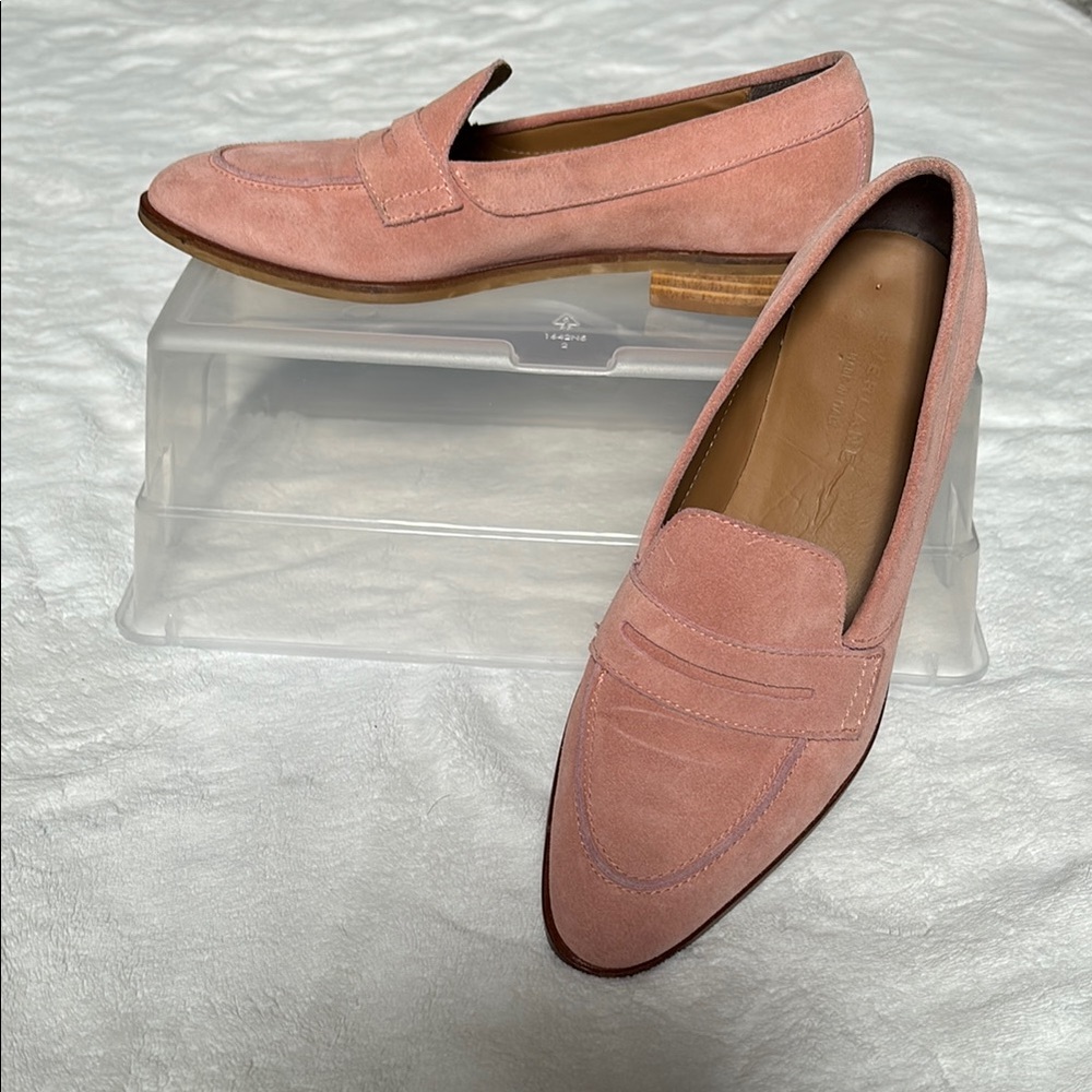 everlane suede loafer